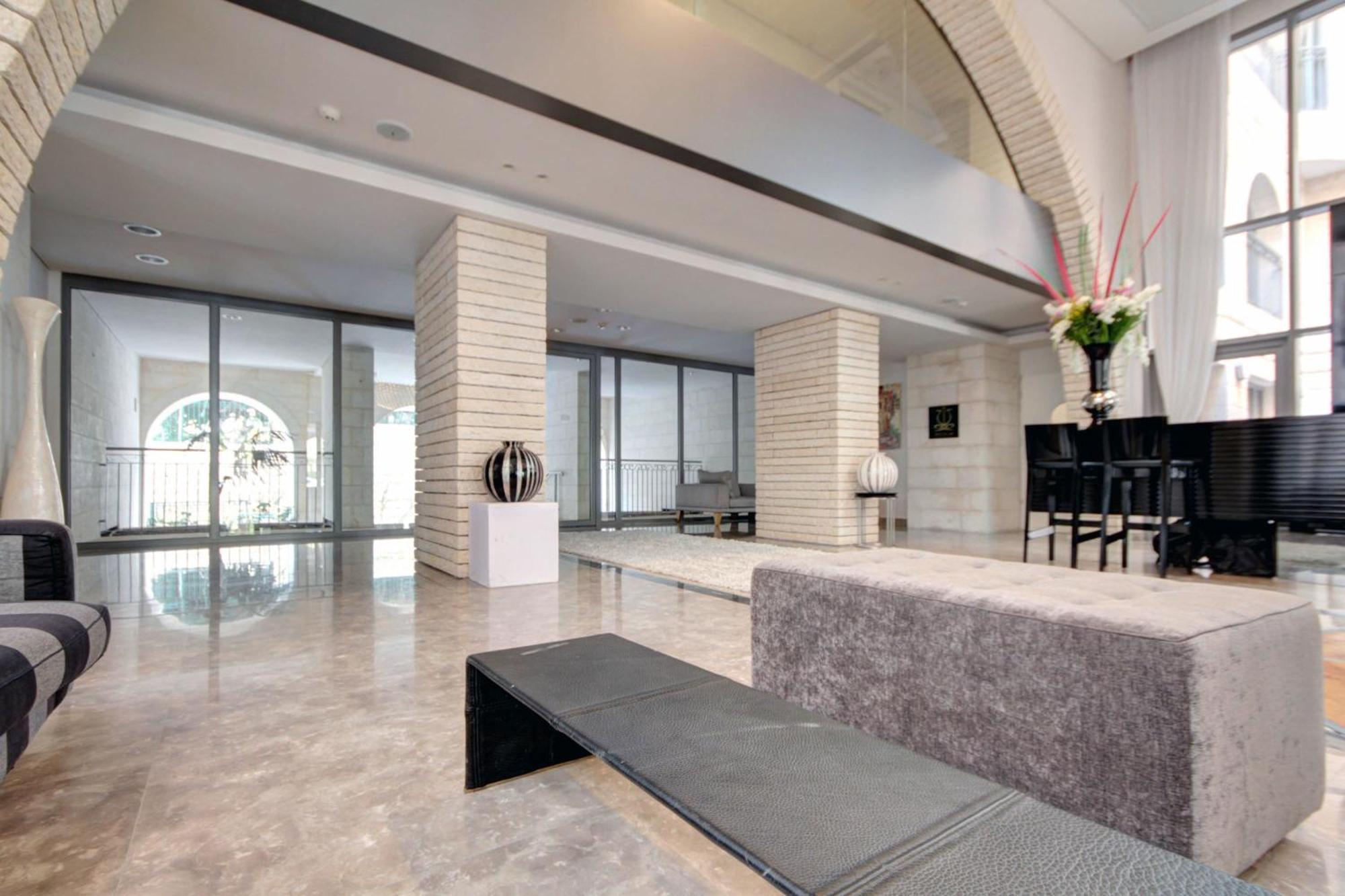 Kook Isrentals - Aparthotels In City Center Jérusalem Extérieur photo